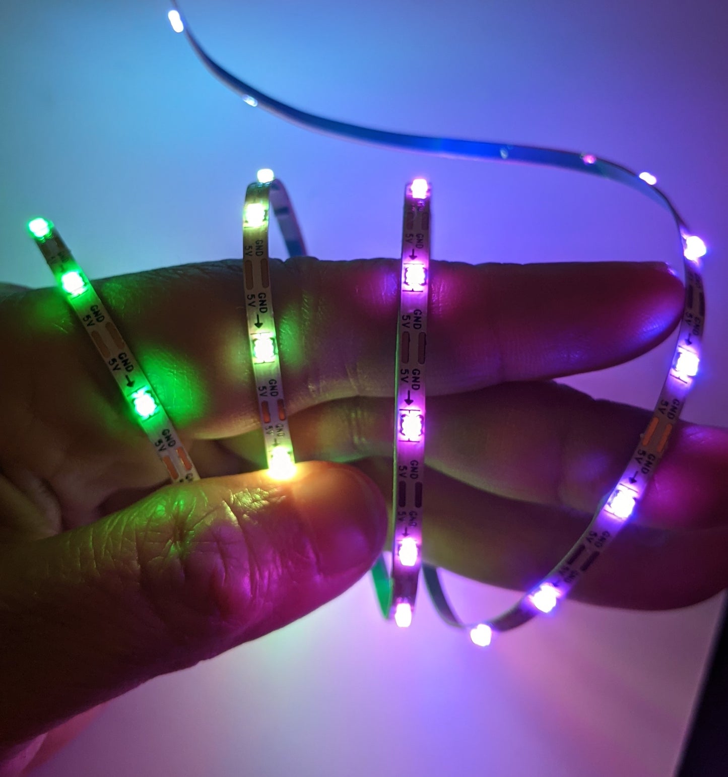 3mm Ultra Thin Digital LED Strip with WS2812B-2020,60LEDs/strip